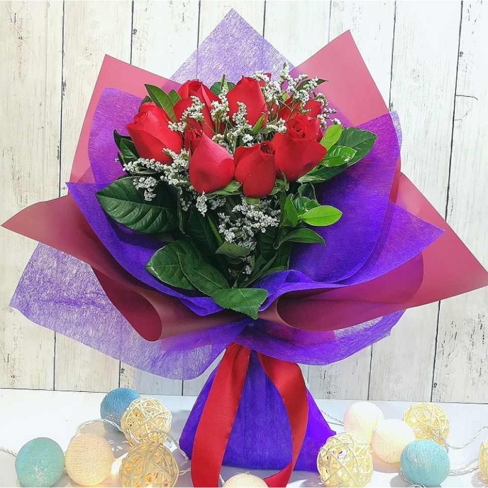 12 pcs Roses Bouquet (Color at Your Choice)